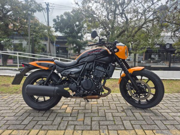 KAWASAKI ELIMINATOR 500 SE 2025