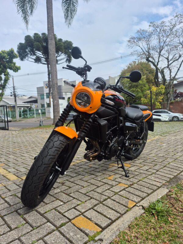 KAWASAKI ELIMINATOR 500 SE 2025 - Imagem 14