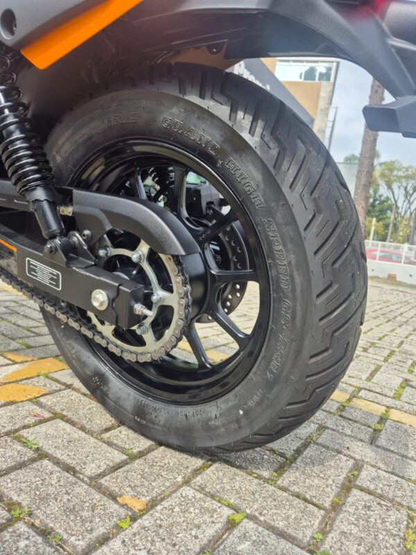 KAWASAKI ELIMINATOR 500 SE 2025 - Imagem 16