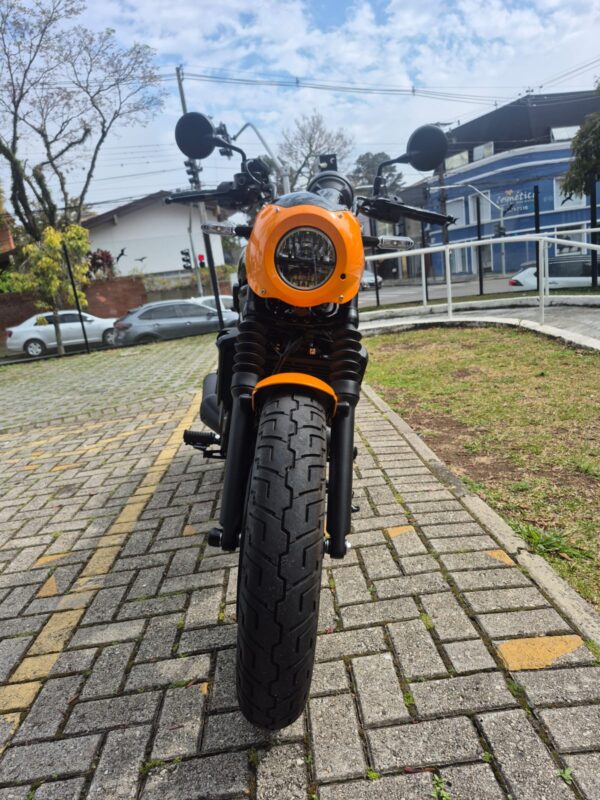 KAWASAKI ELIMINATOR 500 SE 2025 - Imagem 17