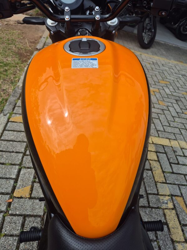 KAWASAKI ELIMINATOR 500 SE 2025 - Imagem 9