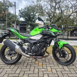 KAWASAKI Z500 2025