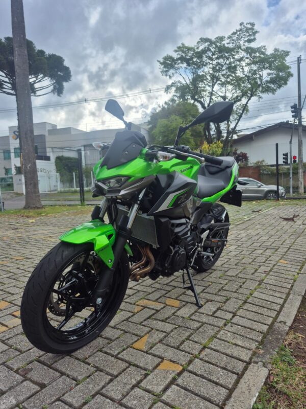 KAWASAKI Z500 2025 - Imagem 13