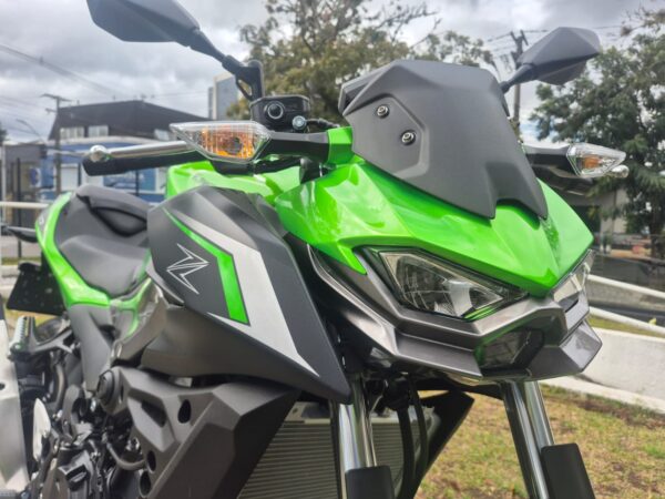 KAWASAKI Z500 2025 - Imagem 3