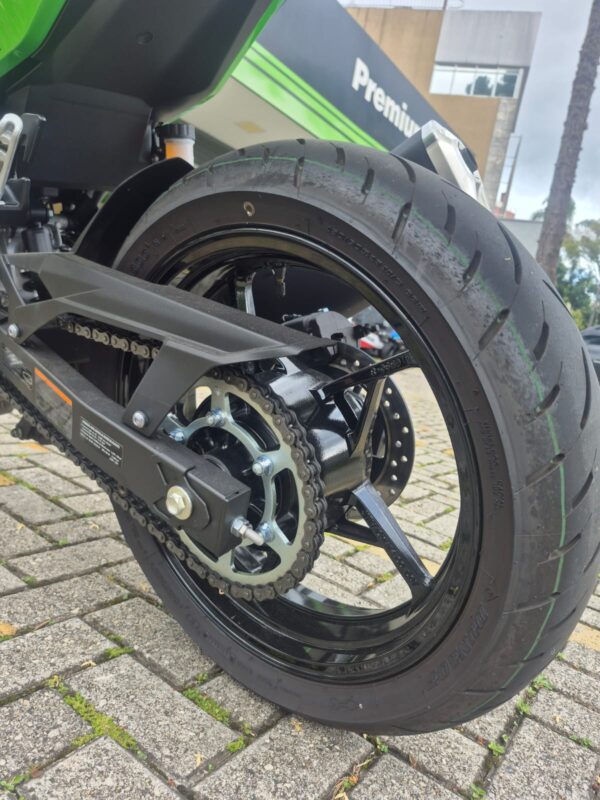 KAWASAKI Z500 2025 - Imagem 9
