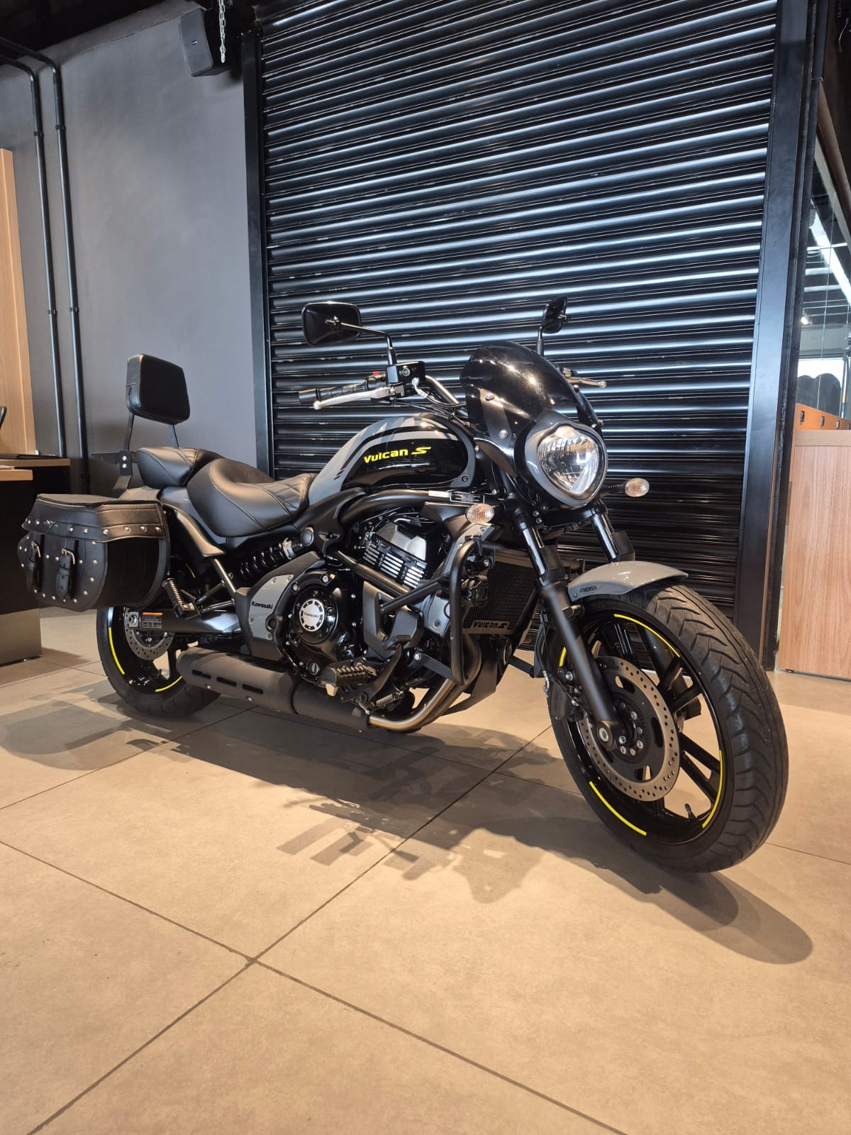KAWASAKI VULCAN CAFÉ 2023 - Imagem 2