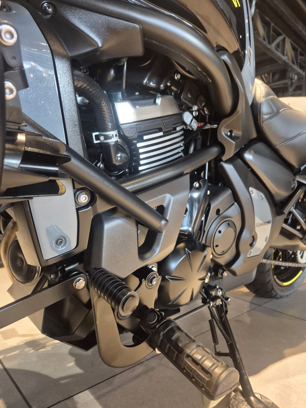 KAWASAKI VULCAN CAFÉ 2023 - Imagem 20